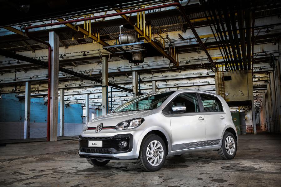  Volkswagen up! Connect 2017 года  (LA) (фото 19 из 19)